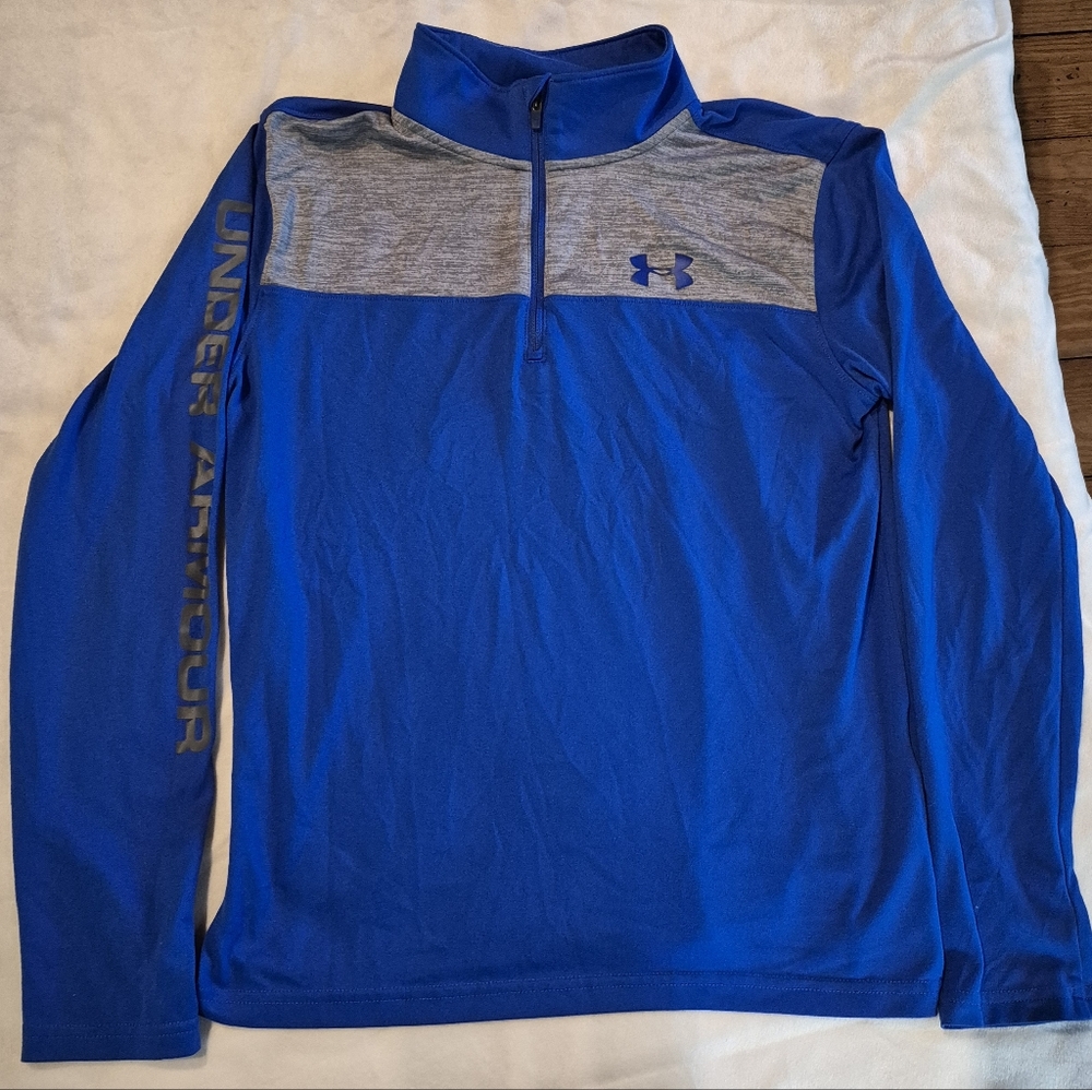 Under Armour Long Sleeve Boy's Blue and Gray Half Zip Pullover Size Large